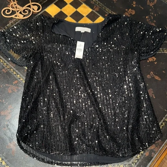 NWT LOFT size medium, sparkle blouse! Gorgeous, sparkly, perfect for holidays! - Picture 2 of 5